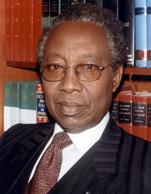 Jonathan Majiyagbe